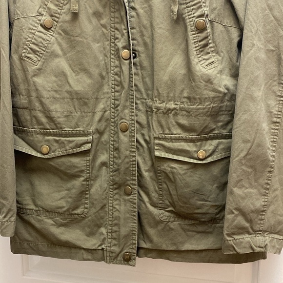 Love Tree army green light hooded jacket size small - Picture 4 of 9